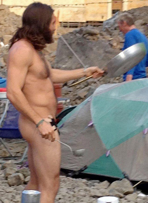 Jake Gyllenhaal strips down on the set of Everest